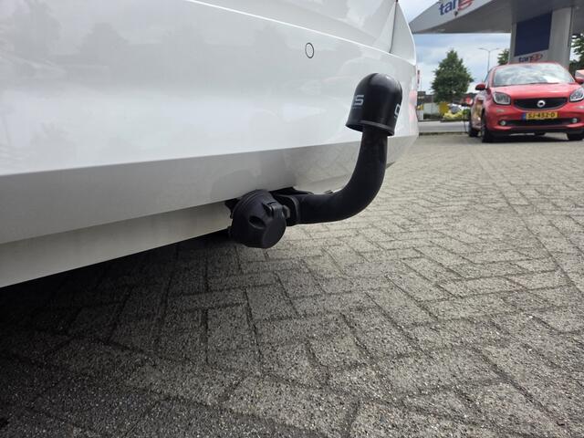 Skoda FABIA Combi 1.0 TSI Bus. Edition