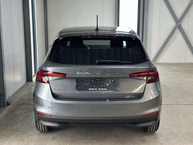 Skoda FABIA 1.0 TSI 115 pk DSG Edition | Apple Carplay/Android Auto | Camera | Winter Pakket |