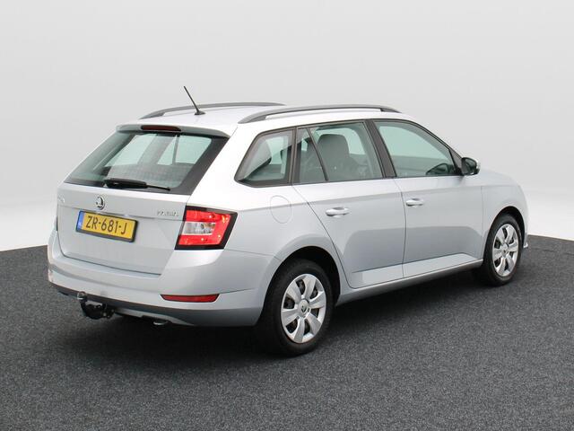 Skoda FABIA Combi 1.0 Active | Trekhaak | Cruise Control | Airco | CarPlay | 72.043 Km !!