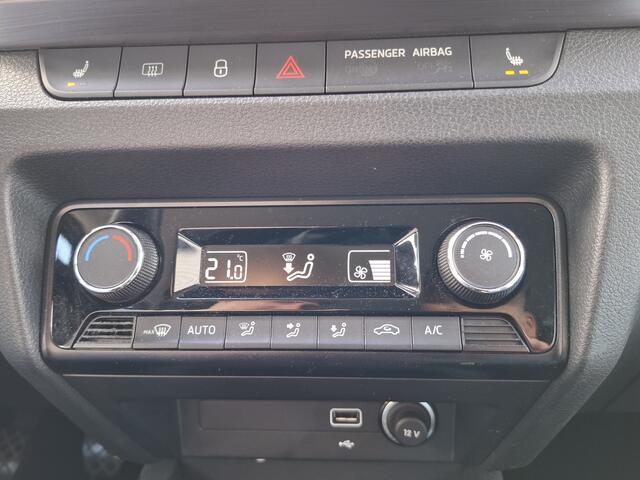Skoda FABIA 1.0 TSI Style | Nieuw Binnen | Navigatie | Climate Control | APK 03-10-2027 |