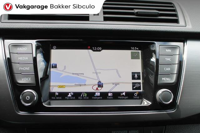 Skoda FABIA 1.0 TSI Sport business CLIMA NAVI STOELVERWARMING PDC V/A