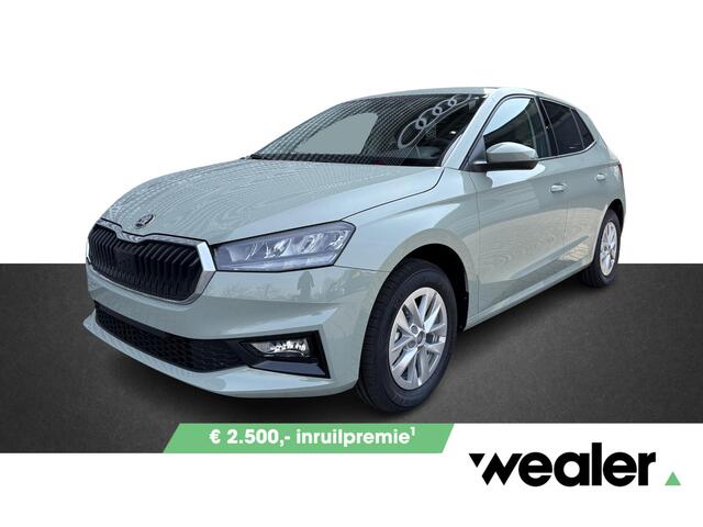 Skoda FABIA Selection 1.0 TSI 95 PK | Parkeersensoren | Apple Carplay/Android Auto | 16" Lichtmetalen Velgen | Getint glas |