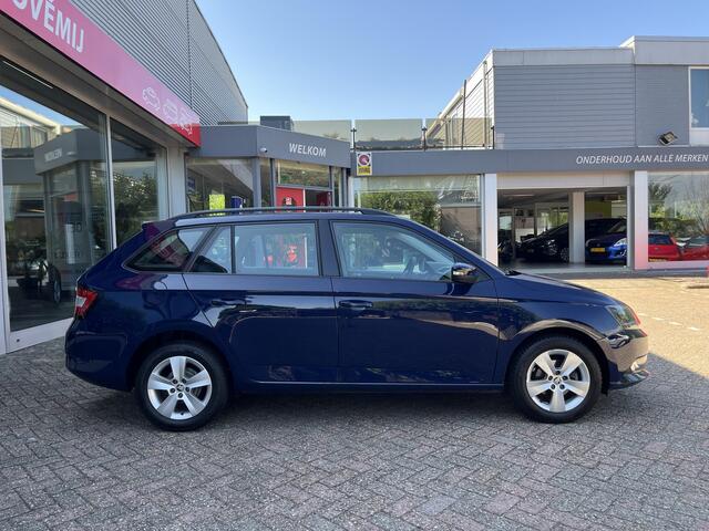 Skoda FABIA Combi 1.0 TSI Ambition Business Bluetooth, Cruise> Navi, Parkeersensoren, LM velgen.