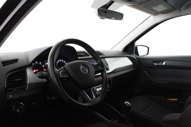 Skoda FABIA Combi 1.2 TSI Drive > Trekhaak/All season banden/Apple CarPlay / Android Auto