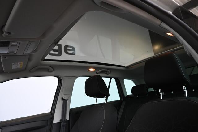 Skoda FABIA Combi 1.0 TSI Clever Clima Navigatie Panoramadak LED Stoelverwarming Rijklaarprijs! Inruil Mogelijk!