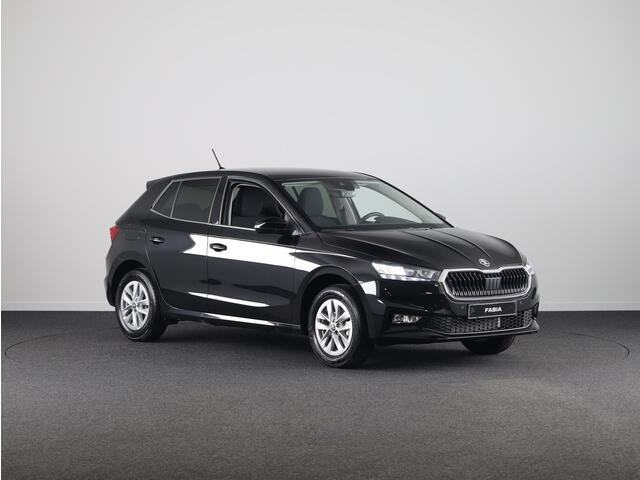 Skoda FABIA Business Edition 1.0 TSI 95PK | Verlengde garantie | Navigatie via App | Parkeersensoren | Achteruitrijcamera | Stoelverwarming |