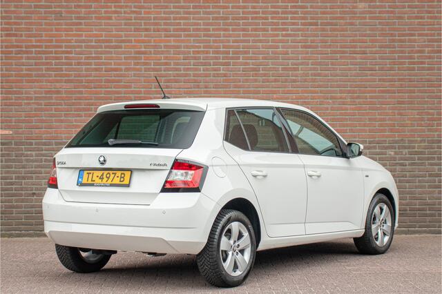 Skoda FABIA 1.0 TSI Clever, Origineel NL, Navigatie, PDC, Airco, Cruise control.
