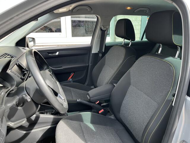 Skoda FABIA Combi 1.0 TSI Business Edition / TREKHAAK/ CRUISE CONTROL/ PARK.SENSOREN/ SMARTLINK/ NAVI/ DAB/ AIRCO/ GETINT GLAS/ 16'' LMV