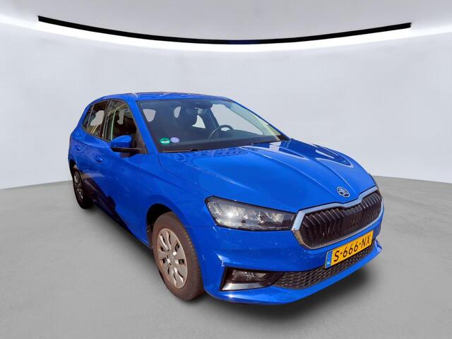 Skoda FABIA 1.0 TSI Ambition / ZEER ZUINIG/ CRUISE/ PARKEER SENSOREN/ AIRCO/ RADIO