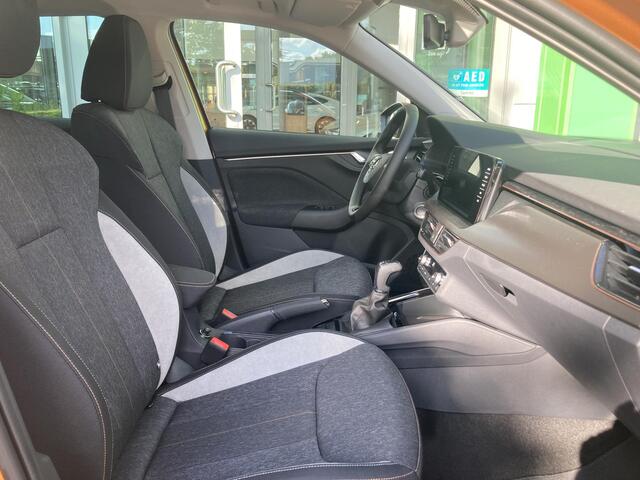 Skoda Kamiq Business Edition 1.0 TSI 110 pk DSG Automaat | Dodehoek detectie | Camera | 18" lichtmetalen velgen | Adaptieve cruise control | Navigatie |