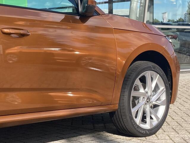 Skoda Kamiq Business Edition 1.0 TSI 110 pk DSG Automaat | Dodehoek detectie | Camera | 18" lichtmetalen velgen | Adaptieve cruise control | Navigatie |