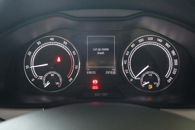 Skoda Kamiq 1.0 TSI Sport Bns | Geen import | Trekhaak | Cruise