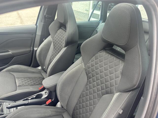 Skoda Kamiq 1.5 TSI ACT 150 PK Sport Business * Panoramadak * Virtueel Dashboard * Led * Navi Apple Car Play *