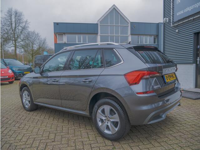Skoda Kamiq 1.0 TSI Ambition Automaat met Hoge instap. Navigatie