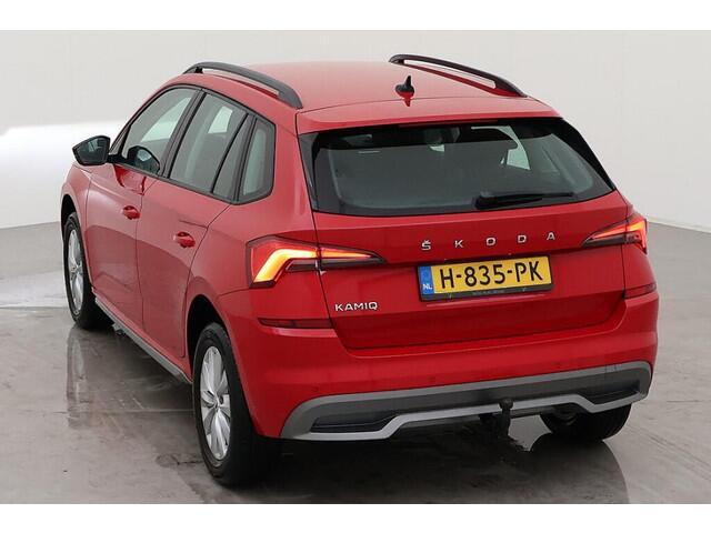 Skoda Kamiq 1.0 TSI Business Edition Wegkl.trekhaak - Stoelverwarming - Digitaal dashboard - Navigatie - Climatronic