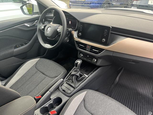 Skoda Kamiq 1.0 TSi DSG Style | CAMERA | EL. TREKHAAK | STOELVERW. |