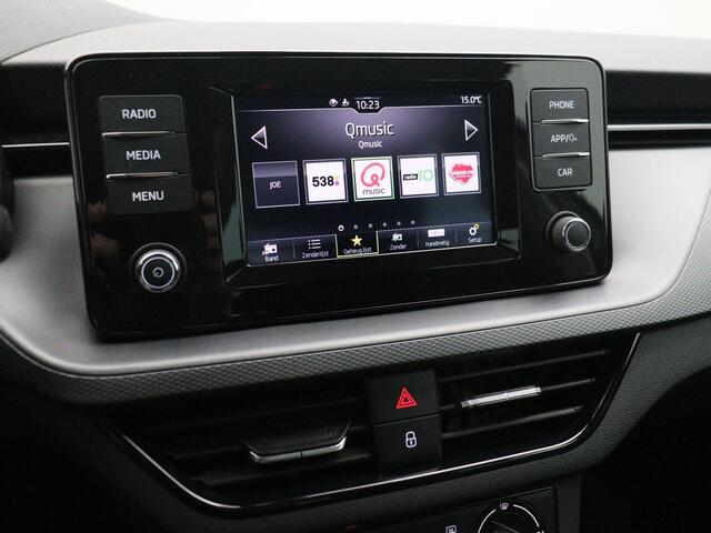 Skoda Kamiq Ambition 1.0 TSI 110pk Cruise control, Parkeersensor achter, App connect, Airco, Bluetooth, DAB, Radio, LED koplampen