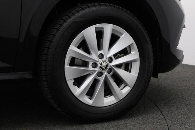 Skoda Kamiq 1.0 TSI 110 pk DSG Sport Business | Navigatie | Cruise Control | Virtual Cockpit | Sportonderstel | Sportstoelen