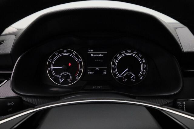 Skoda Kamiq 1.0 TSI 110 pk Sport Business | Parkeersensoren achter | Apple Carplay / Android Auto | Cruise Control