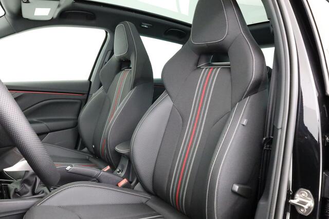 Skoda Kamiq Monte Carlo 1.0 TSI 85 kW / 115 pk | Panoramadak | Camera | LED | Keyless | Stoelverwarming | 17 inch