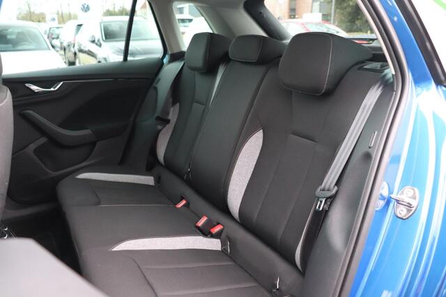 Skoda Kamiq 1.5 TSI 150PK DSG AUTOMAAT | Cruise control | Achteruitrijcamera | Parkeersensoren | Apple Carplay / Android Auto |