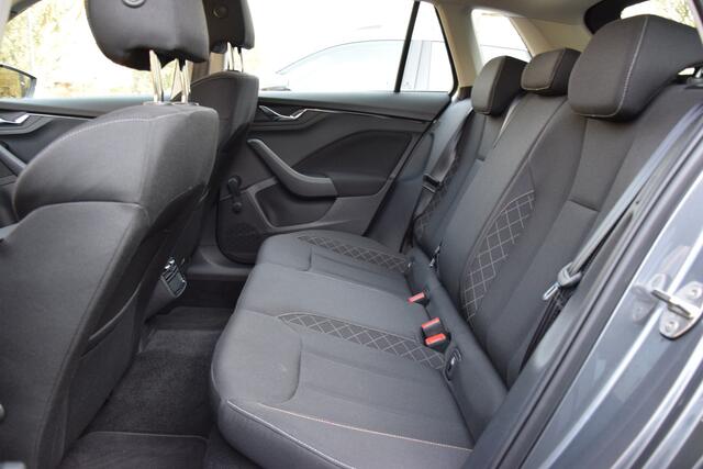 Skoda Kamiq 1.0 TSI 111PK Ambition | Org. NL | BOVAG Garantie | Acheruitrijcamera | Virtual Cockpit | Navigatie | Full LED | 16'' Velgen | Cruise Control | Airconditioning |