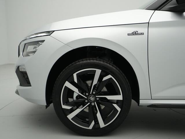 Skoda Kamiq 1.0 TSI Greentech 115 6MT Monte Carlo | Achteruitrijcamera | Cruise control met speedlimiter | Driver Activity Assistant, vermoeidheid waarschuwingssysteem