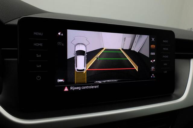 Skoda Kamiq 1.0 TSI 110 pk DSG Ambition | Navigatie Columbus | Achteruitrijcamera | Stoelverwarming
