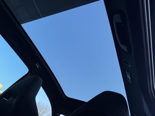 Skoda Kamiq 1.5 TSI Bisns Monte Carlo,Pano,App,Camera,Cruise