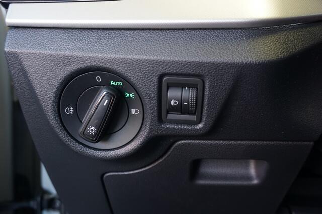 Skoda Kamiq 1.0 TSI Business Edition | Pano | Carplay |