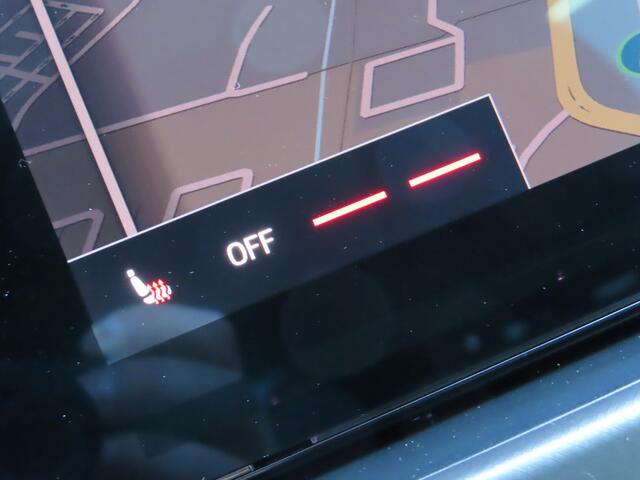 Skoda Kamiq 1.0 TSI Clever DSG | virtual cockpit | navi | adaptive cruise | stoelverwarming