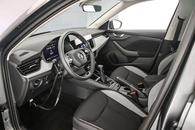 Skoda Kamiq Business Edition 1.0 TSI 115pk DSG Automaat Adaptive cruise control, Navigatie, Achteruitrijcamera, LED verlichting, Stoelverwarming, Parkeersensoren