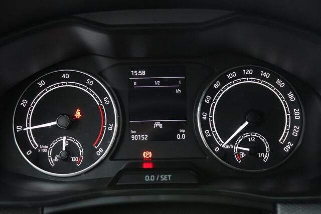 Skoda Kamiq 1.0 TSI 110pk Ambition | Airco | Carplay/Android auto | Parkeersensoren |