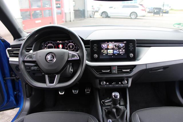 Skoda Kamiq 1.0 TSI Sport Business Adaptive/Camera/Virtual