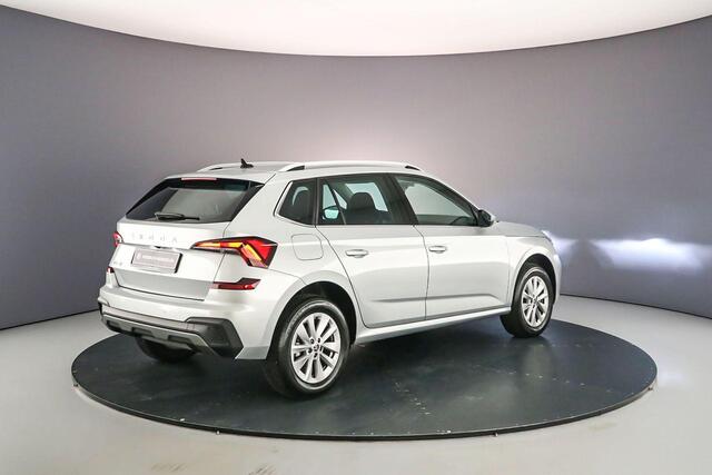 Skoda Kamiq Selection 1.0 TSI 115pk DSG Automaat Adaptive cruise control, Achteruitrijcamera, LED verlichting, Elektrische achterklep, Stuurwiel verwarmd, Parkeersensoren, Stoelverwarming
