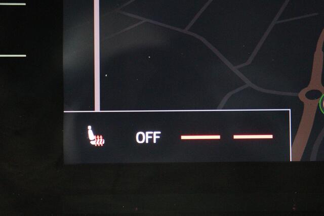 Skoda Kamiq 1.0 TSI Sport | Stoelverwarming | Virtual Cockpit | Keyless | Carplay | Climate control | Navigatie | Parkeerhulp | Full LED | DAB