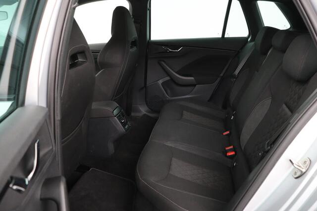Skoda Kamiq 1.0 TSI Sport | Stoelverwarming | Virtual Cockpit | Keyless | Carplay | Climate control | Navigatie | Parkeerhulp | Full LED | DAB