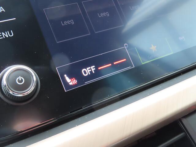 Skoda Kamiq 1.0 TSI Style DSG | canton soundsystem | stoelverwarming | camera | adaptive cruise