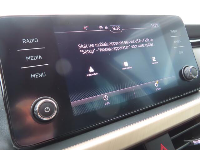 Skoda Kamiq 1.0 TSI Style DSG | canton soundsystem | stoelverwarming | camera | adaptive cruise