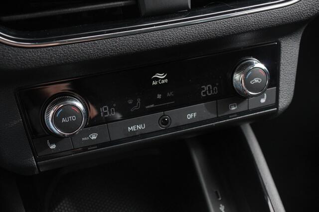 Skoda Kamiq 1.0 TSI 110pk Ambition | Navigatie | Apple Carplay/Android Auto | Climate Control | Dab | Led | Parkeer sensoren | Stoelverwarming | Extra getint glas