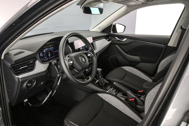 Skoda Kamiq Selection 1.0 TSI 115pk DSG Automaat Trekhaak, Elektrische achterklep, Adaptive cruise control, Achteruitrijcamera, Navigatie, Stoelverwarming, Parkeersensoren