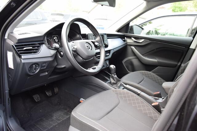Skoda Kamiq 1.0 TSI 110PK Ambition | Org. NL | BOVAG Garantie | Cruise Control | 16'' Velgen | Full LED | DAB+ | Apple Carplay/Android Auto | Airconditioning | Multifunctioneel Stuur |