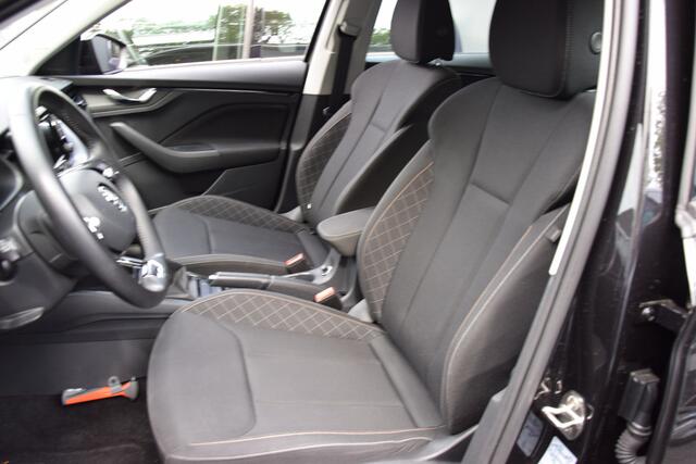 Skoda Kamiq 1.0 TSI 110PK Ambition | Org. NL | BOVAG Garantie | Cruise Control | 16'' Velgen | Full LED | DAB+ | Apple Carplay/Android Auto | Airconditioning | Multifunctioneel Stuur |