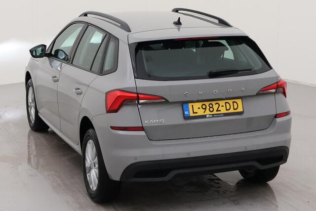 Skoda Kamiq 1.0 TSI Ambition Unieke KM. Stand/ Steel Grey/ Airco/ Led/ APP/ Parkeersensor / 16 lmv