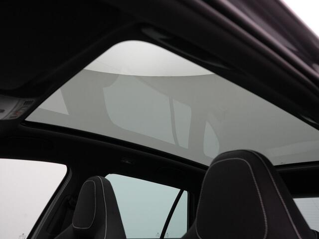 Skoda Kamiq 1.0 TSI 110 pk DSG Monte Carlo | Panoramadak | Matrix LED | Stuur-/stoelverwarming | Achteruitrijcamera | Virtual Cockpit