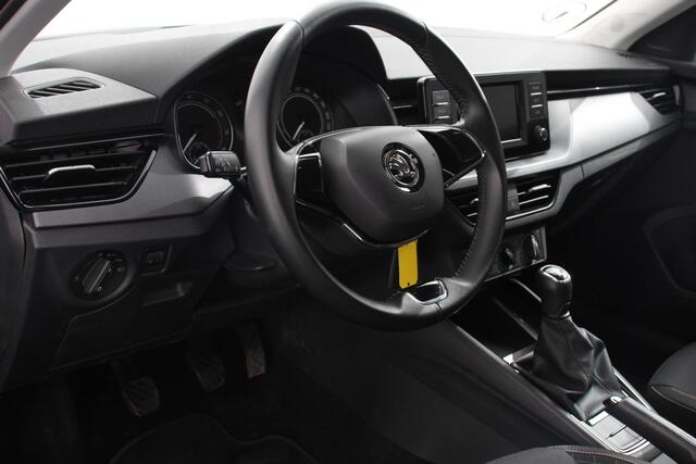 Skoda Kamiq 1.0 TSI Ambition 116 Pk Navigatie Cruise Control Lane Assist DAB LED Parkeer sensoren