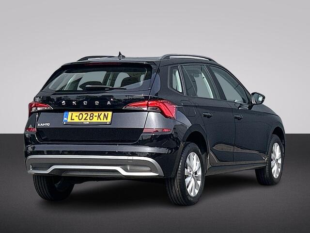 Skoda Kamiq 1.0 TSI Ambition 110 pk | Navigatie via App | Parkeersensoren achter | Autom. airco | Cruise control | LED koplampen |