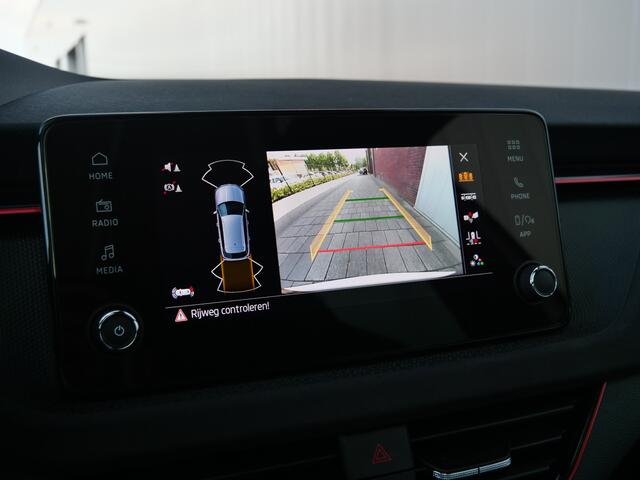 Skoda Kamiq 1.0 TSI 116 Pk Business Edition Automaat 18 inch / Camera / Pano-dak / Apple Carplay
