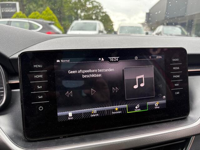 Skoda Kamiq TSI Automaat Panorama Dak Leder Virtual cockpit Parkeerhulp Winterpakket