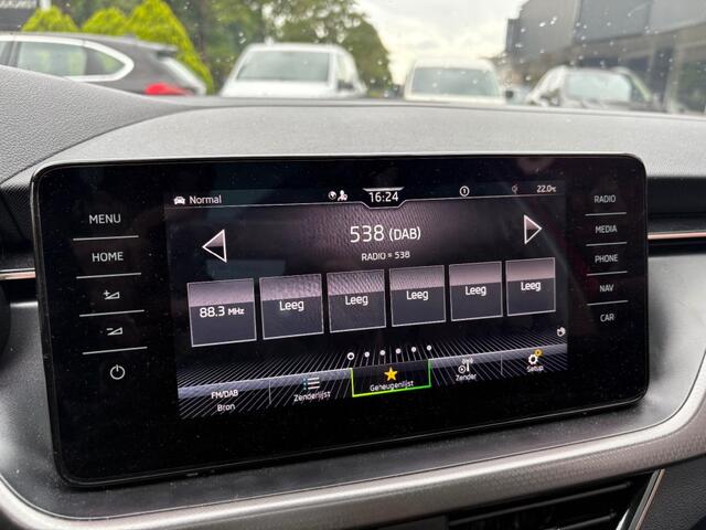 Skoda Kamiq TSI Automaat Panorama Dak Leder Virtual cockpit Parkeerhulp Winterpakket